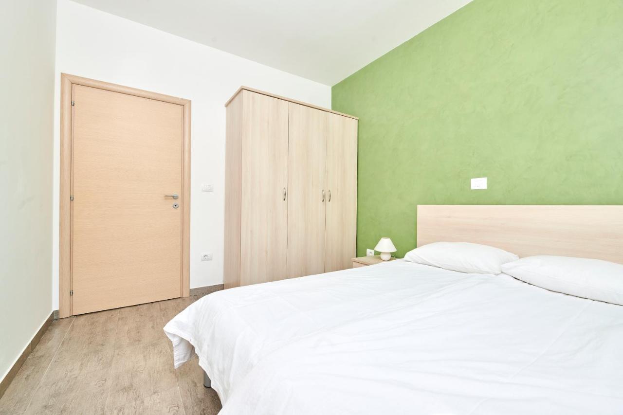 Apartments Ferlin Умаг Экстерьер фото