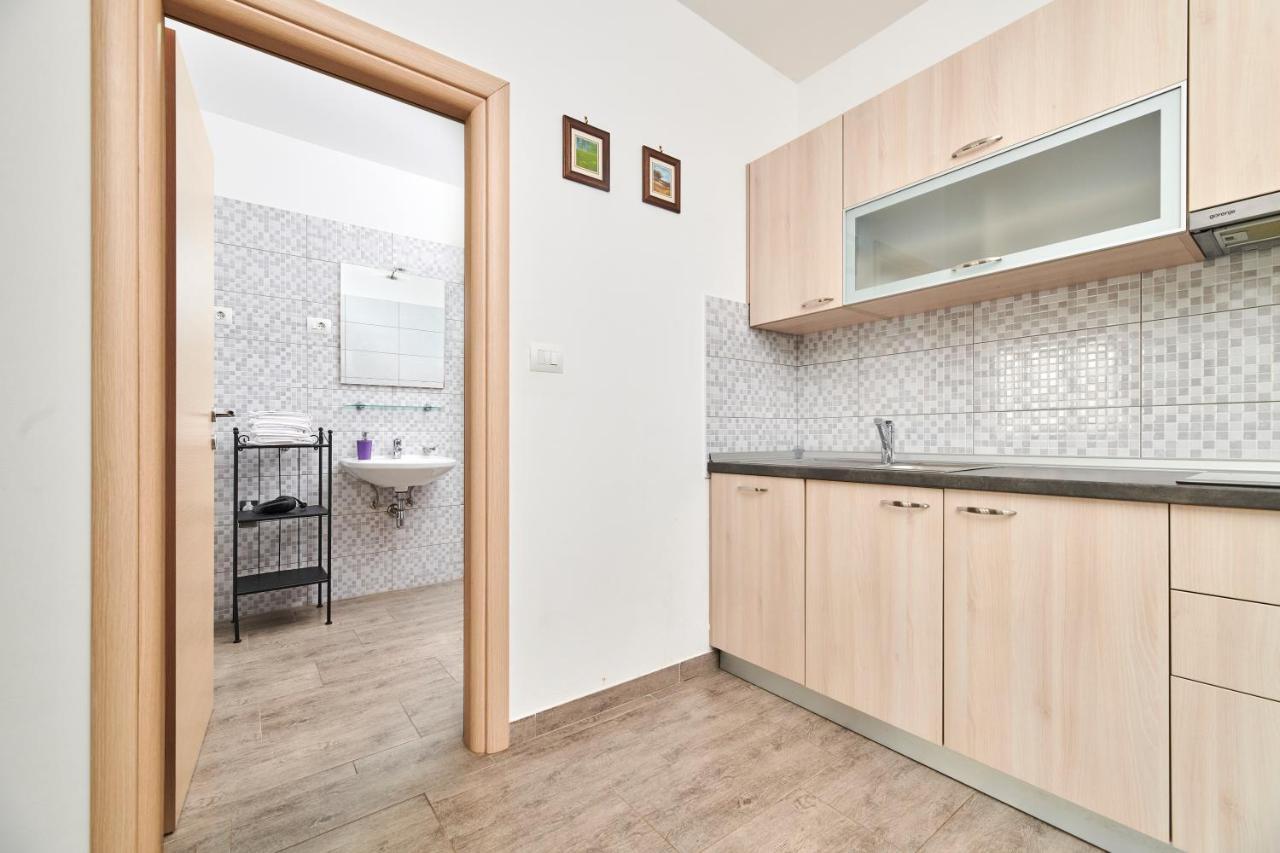 Apartments Ferlin Умаг Экстерьер фото